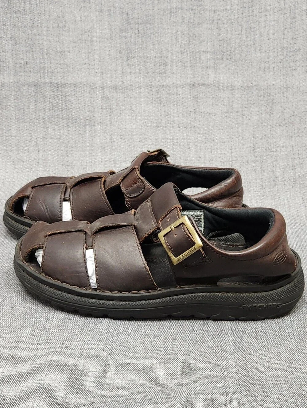 Skechers gently used